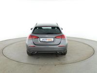 Gebraucht Mercedes A200 Progressive 163 PS (119 kW) 2020 Grau Limousine