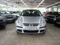 Gebraucht VW Golf IV Trendline 75 PS (55 kW) 2004 Reflexsilber metallic Limousine