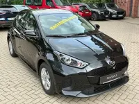 Neu Mazda 2 Center-Line 116 PS (85 kW) 2025 Schwarz Kleinwagen