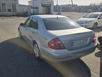 Gebraucht Mercedes E270 Classic 177 PS (130 kW) 2002 Grau Limousine