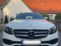 Gebraucht Mercedes E220 194 PS (142 kW) 2017 Weiß Kombi