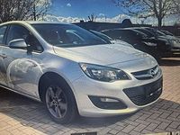 Gebraucht Opel Astra Selection 122 PS (89 kW) 2015 Silber Limousine