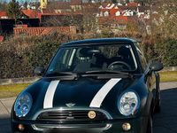 Usado Mini ONE 90 HP (66 kW) 2001 Verde Citadino