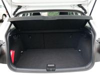 Gebraucht VW Polo Life 95 PS (69 kW) 2022 Weiß Limousine