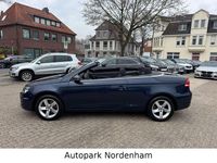 Gebraucht VW Eos Basis 122 PS (89 kW) 2011 Blau Cabrio