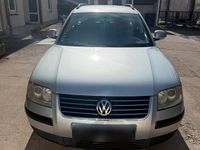 Second-hand VW Passat 101 CP (74 kW) 2004 Argintiu Break