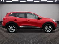 Gebraucht Renault Kadjar Experience 131 PS (96 kW) 2016 Rot SUV