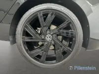 Gebraucht VW Golf VIII Style 190 PS (139 kW) 2024 Schwarz Limousine
