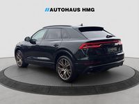 Gebraucht Audi Q8 S-Line 286 PS (210 kW) 2023 Grün SUV