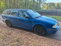 Usata Skoda Octavia 75 CV (55 kW) 2003 Blu Station wagon