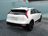 Gebraucht Kia e-Niro Inspiration 150 kW (204 PS) 2024 Weiß SUV