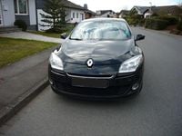 Gebraucht Renault Mégane Dynamique 110 PS (80 kW) 2013 Schwarz Limousine