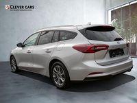 Gebraucht Ford Focus Titanium 125 PS (91 kW) 2024 Silber Kombi