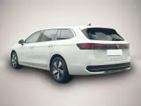 Gebraucht VW Passat Business 150 PS (110 kW) 2025 Weiß Kombi