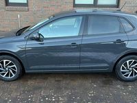 Gebraucht VW Polo Join 95 PS (69 kW) 2019 Grau Kleinwagen
