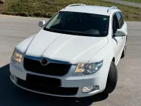 Gebraucht Skoda Superb 2011 Weiß Kombi