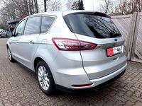 Gebraucht Ford S-MAX Titanium 150 PS (110 kW) 2015 Silber Van / Kleinbus