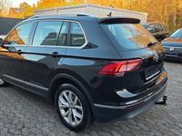 Gebraucht VW Tiguan Highline 150 PS (110 kW) 2018 Schwarz SUV