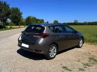 Gebraucht Toyota Auris Active 132 PS (97 kW) 2017 Grau Limousine