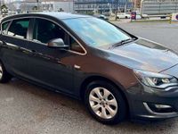 gebraucht Opel Astra 1.4 Turbo Exklusiv 103kW Automatik