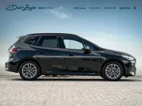 Gebraucht BMW 220 Active Tourer M Sport 170 PS (125 kW) 2025 Saphirschwarzmetallic Van / Kleinbus