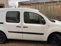 Gebraucht Renault Rapid 90 PS (66 kW) 2013 Weiß Limousine