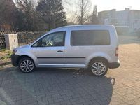 Gebraucht VW Caddy 102 PS (75 kW) 2012 Silber Van / Kleinbus
