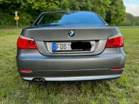 Gebraucht BMW 525 197 PS (144 kW) 2008 Grau Limousine