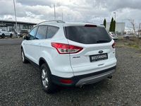 Gebraucht Ford Kuga 150 PS (110 kW) 2016 Weiß SUV