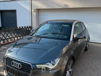 Używany Audi A1 S-Line 122 KM (89 kW) 2011 Szary Hatchback