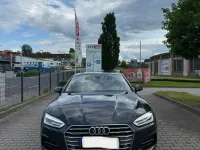 Gebraucht Audi A5 Comfort 218 PS (160 kW) 2018 Grau Coupé