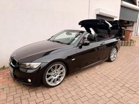 Gebraucht BMW 320 Cabriolet M Sport 170 PS (125 kW) 2010 Schwarz Cabrio