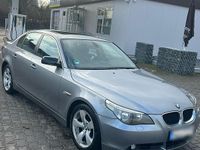 Gebraucht BMW 525 192 PS (141 kW) 2004 Silber Limousine