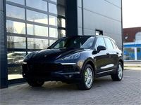Gebraucht Porsche Cayenne S E-Hybrid Chrono 416 PS (305 kW) 2015 Blau SUV