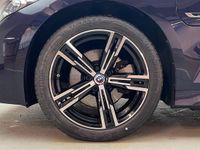 Gebraucht BMW 330e Efficient Dynamics 292 PS (214 kW) 2022 Bmw individual tansanitblau met Kombi