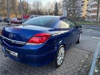 Gebraucht Opel Astra Cabriolet 140 PS (102 kW) 2010 Blau Cabrio