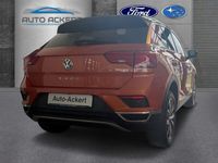 gebraucht VW T-Roc 1.5TSI Style Navi/AHK/Standhzg./Panodach