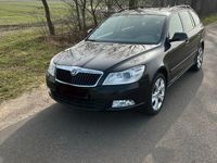 Gebraucht Skoda Octavia 140 PS (102 kW) 2011 Schwarz Kombi