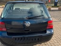 Gebraucht VW Golf IV 101 PS (74 kW) 2002 Blau Limousine