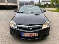 Gebraucht Opel Tigra 90 PS (66 kW) 2009 Schwarz Cabrio