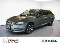 Second-hand Skoda Superb Style 150 CP (110 kW) 2023 Gri Break