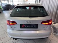 gebraucht Audi A3 Sportback attraction+XENON+PDC+SITZH+KLIMAAUT