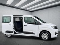 Nowe Opel Combo 110 KM (80 kW) 2026 Biały Minivan