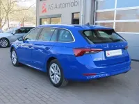 Gebraucht Skoda Octavia First Edition 150 PS (110 kW) 2020 Modra energy/energy blue Kombi