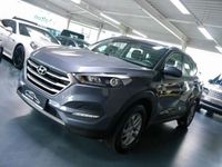 gebraucht Hyundai Tucson blue Classic 2WD*Navi*R.Kamera*