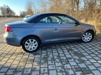 Gebraucht VW Eos 150 PS (110 kW) 2010 Grau Cabrio