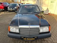 Gebraucht Mercedes E200 118 PS (86 kW) 1989 Grau Limousine