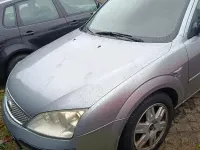 Gebraucht Ford Mondeo 125 PS (91 kW) 2004 Silber Kombi