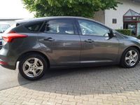 gebraucht Ford Focus Lim. Business 1.5 TDCI /Bi-XENON/AHK/PDC/SHZ/