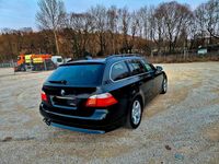 Gebraucht BMW 520 170 PS (125 kW) 2009 Schwarz Kombi